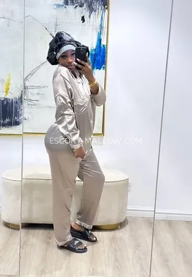 Escort Mallow Kate — 5