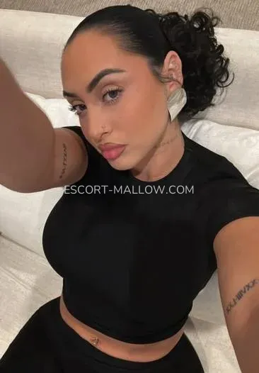 Escort Mallow Bethany — 1