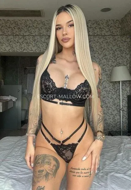 Escort Mallow Mafalda — 7