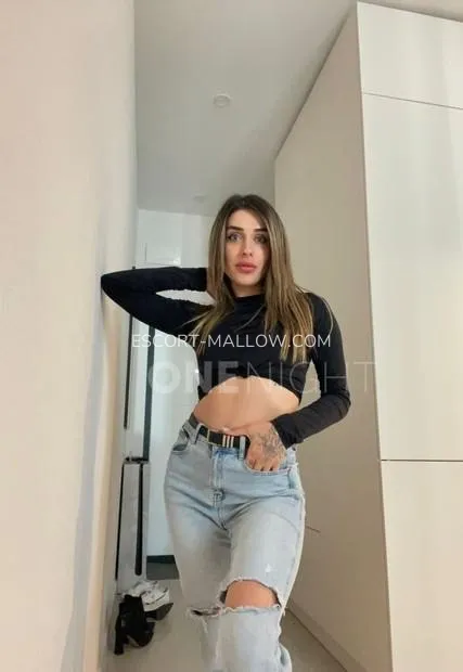 Escort Mallow Kylee — 2