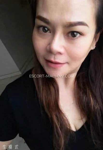 Escort Mallow Marie — 2