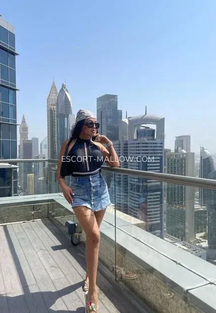 Escort Mallow Ingrid — 3