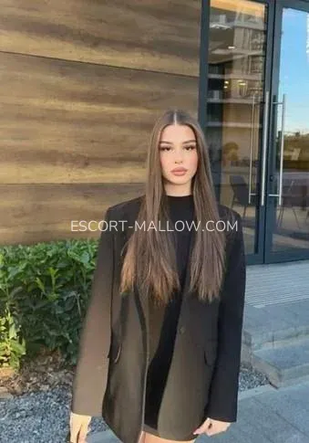 Escort Mallow Shelby — 1