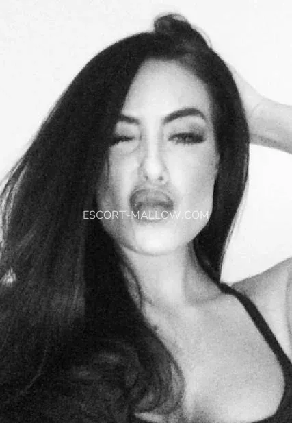 Escort Mallow Adriana — 6