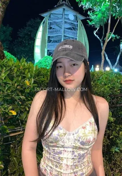 Escort Mallow Alexandra — 10