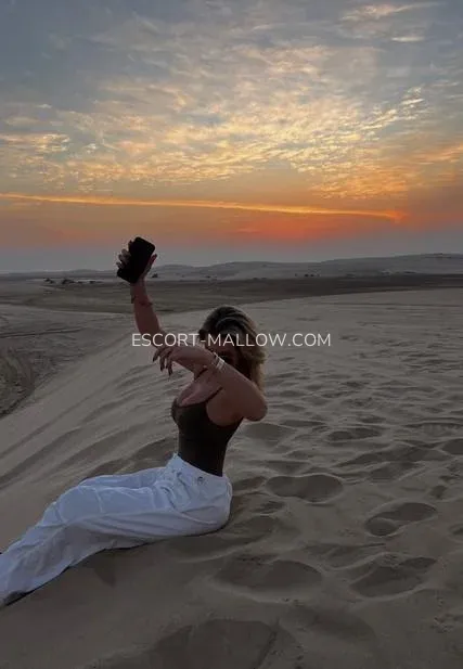 Escort Mallow Alexandra — 5