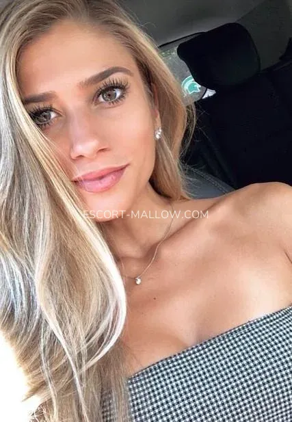Escort Mallow Milena — 1