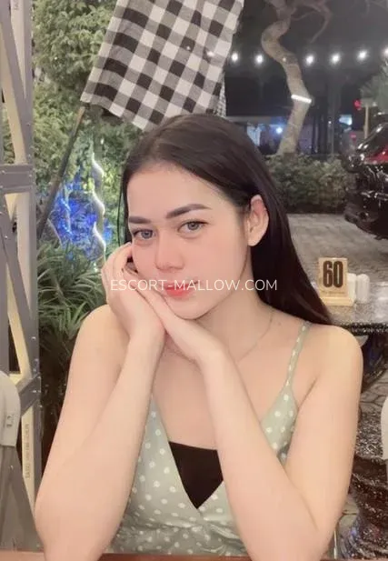 Escort Mallow Anneli — 1