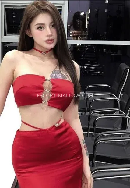 Escort Mallow Isabella — 1