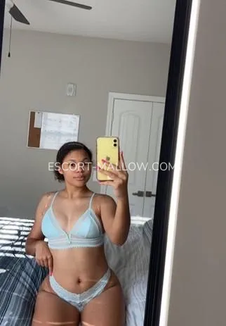 Escort Mallow Annika — 2