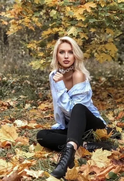 Escort Mallow Bianca — 2