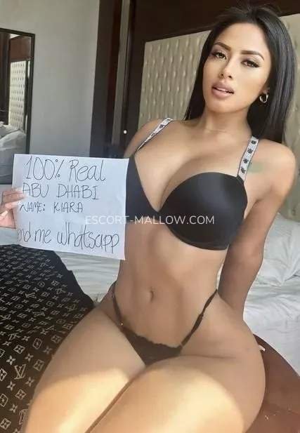 Escort Mallow Briana — 3