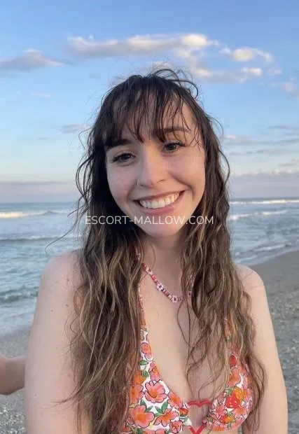Escort Mallow Ella — 2