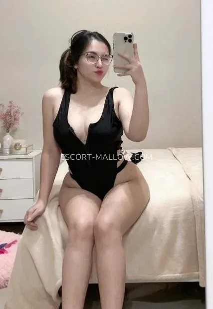 Escort Mallow Berit — 1