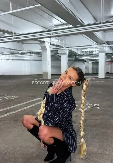 Escort Mallow Gabriella — 3