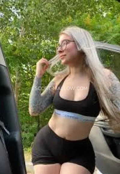 Escort djevojka Annika - Mallow
