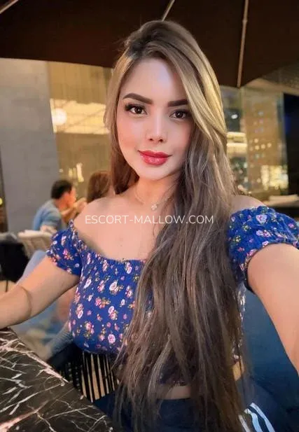 Escort Mallow Sofia — 3
