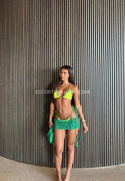 Escort Mallow Erica — 1