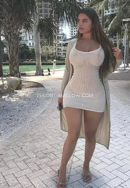 Escort Mallow Gisela — 3