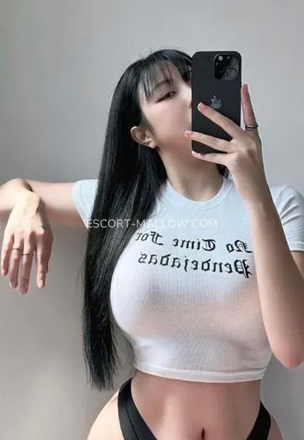 Escort Mallow Sonja — 4