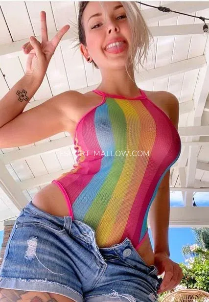 Escort Mallow Sara — 1