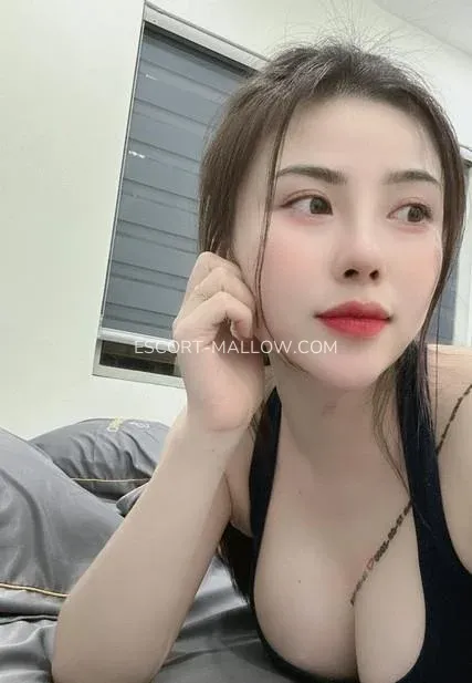 Escort Mallow Katarina — 5