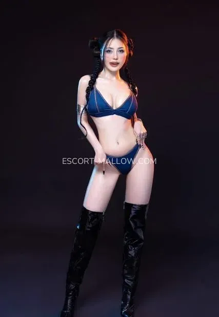 Escort Mallow Kristin — 3