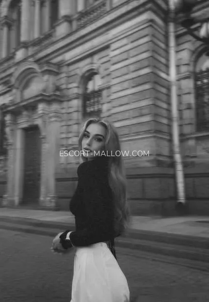 Escort Mallow Kennedy — 5
