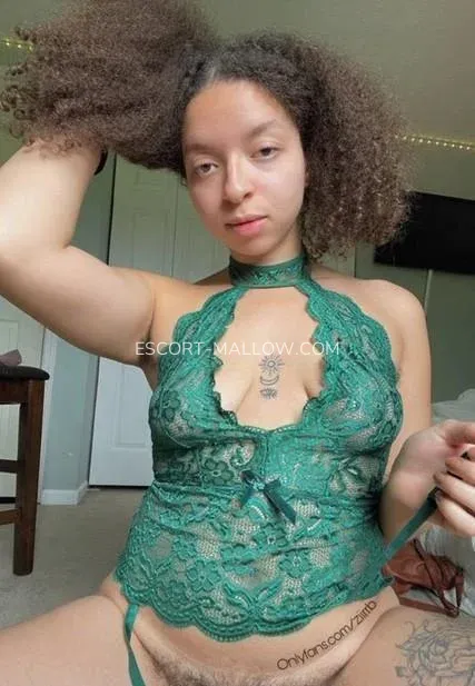 Escort Mallow Giselle — 6