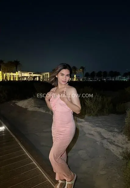 Escort Mallow Isabelle — 4