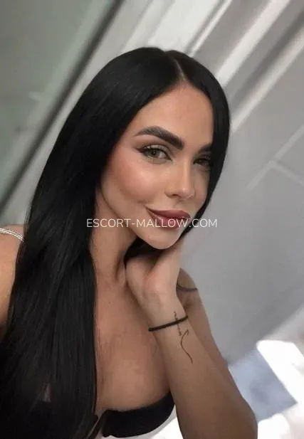 Escort Mallow Jadyn — 5