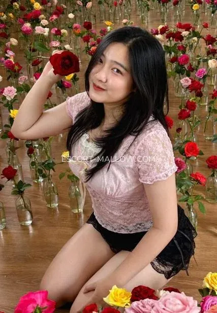 Escort Mallow Alexandra — 7