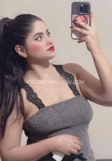 Escort Mallow Trinity — 1