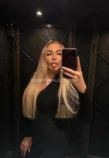 Escort Mallow Kaylee — 10