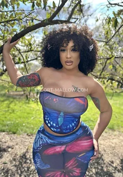 Escort Mallow Savannah — 1