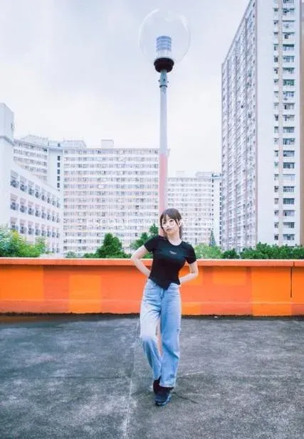 Escort Mallow Alana — 1