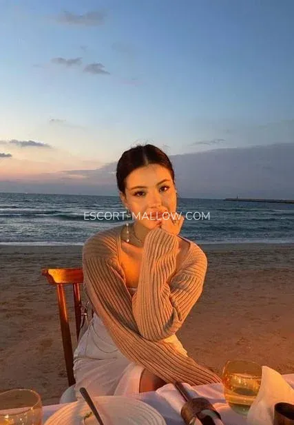 Escort Mallow Genesis — 7