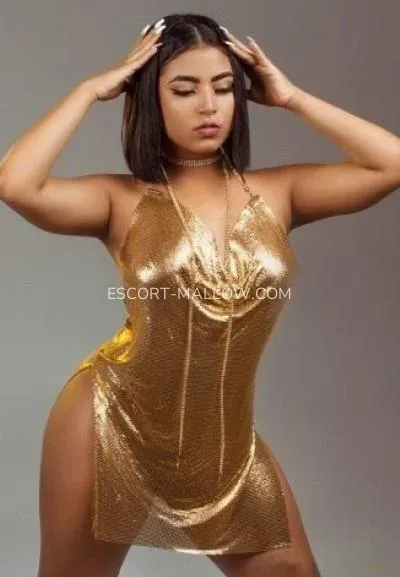 Escort Mallow Amarinda — 1