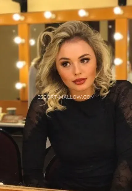 Escort Mallow Caliope — 1