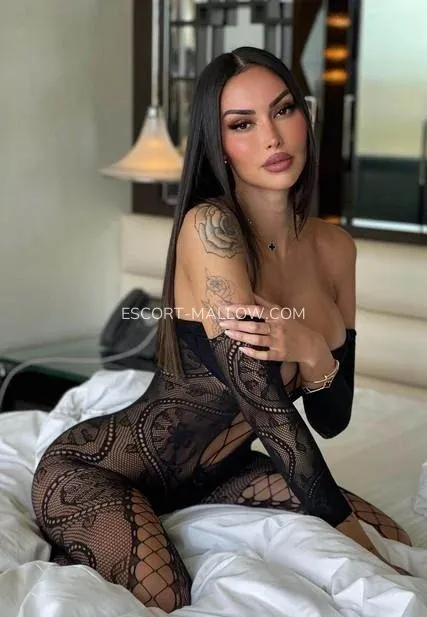 Escort Mallow Anneli — 3