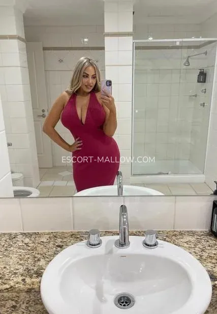 Escort Mallow Camryn — 10