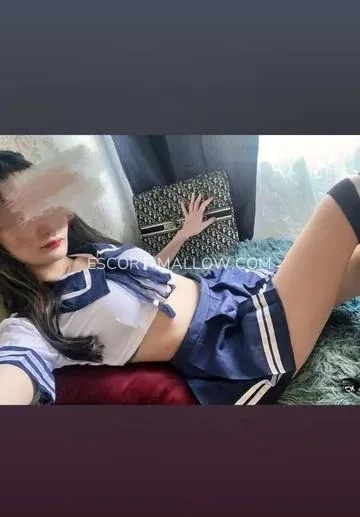 Escort Mallow Gisela — 1