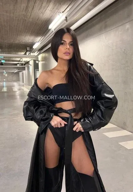 Escort Mallow Nadia — 7