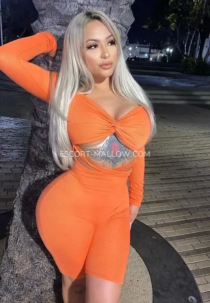 Escort Mallow Nadia — 4
