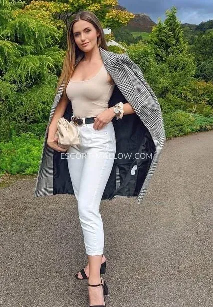 Escort Mallow Caliope — 1