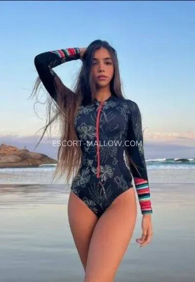 Escort Mallow Maria — 3