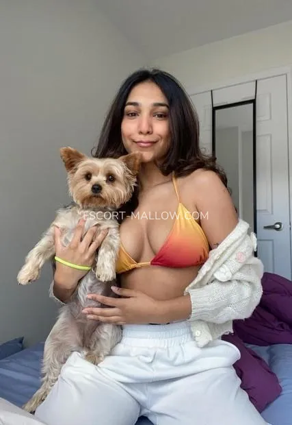 Escort Mallow Aliyah — 2