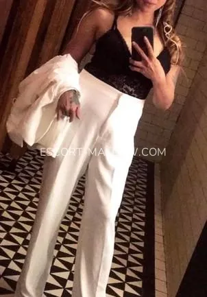 Escort Mallow Ingrid — 2