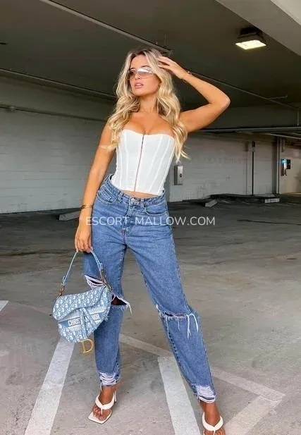 Escort Mallow Sierra — 3