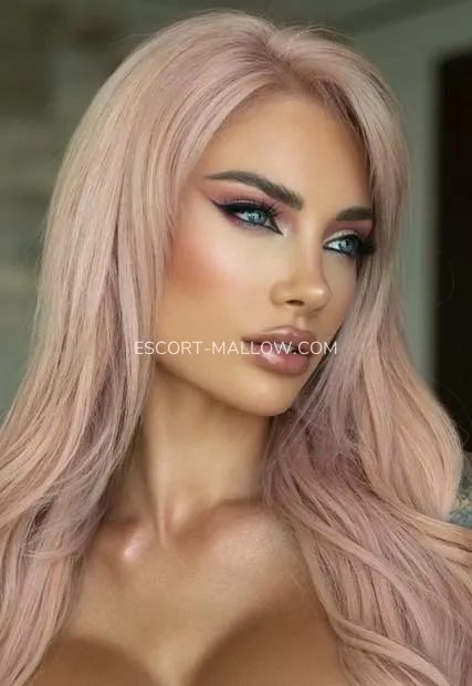 Escort Mallow Ebba — 2